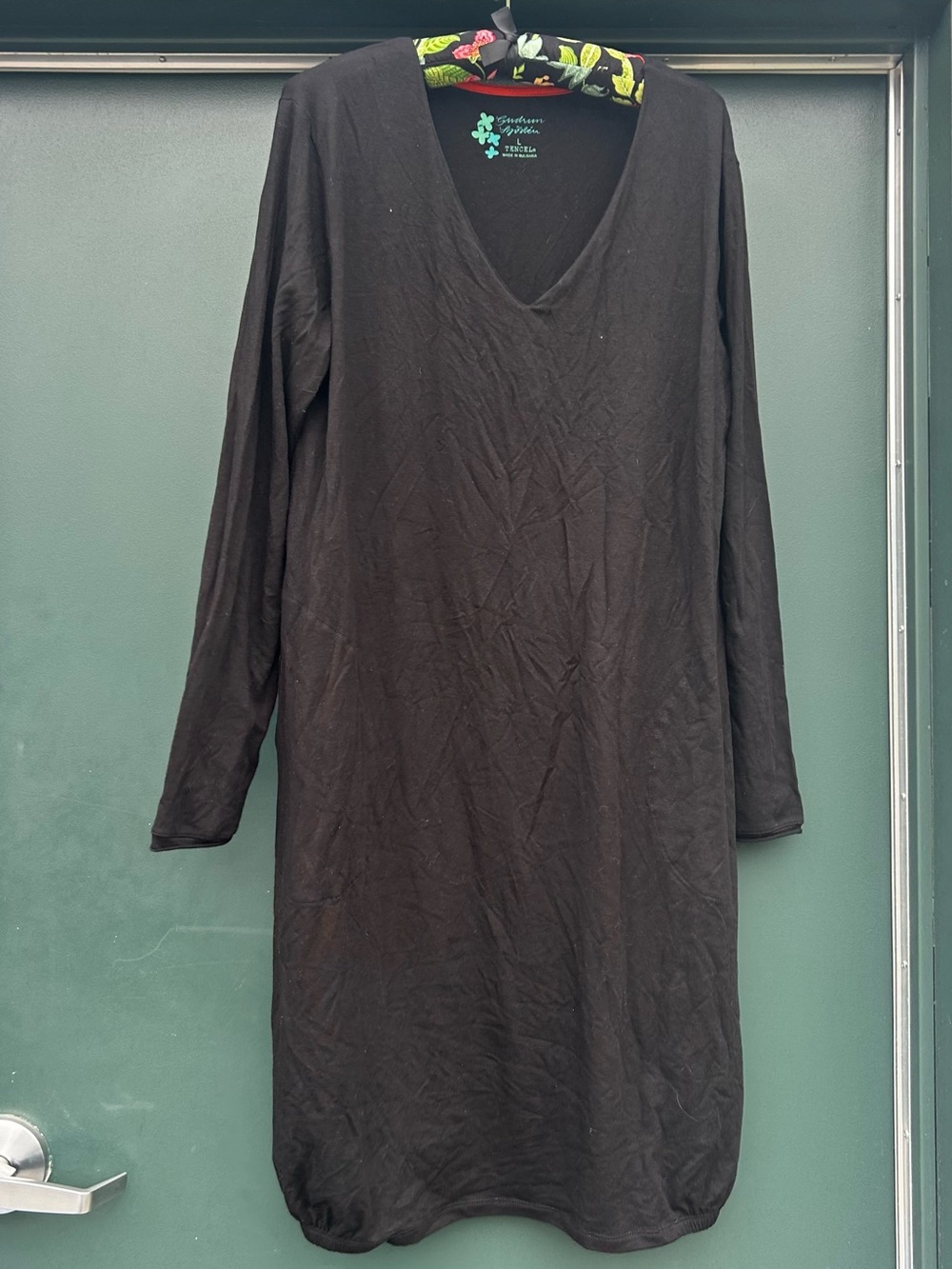 Gudrun Sjoden Black Long Sleeve V-Neck Dress